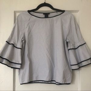 Bloomingdale's Aqua brand blouse w/ ruffled sleeve